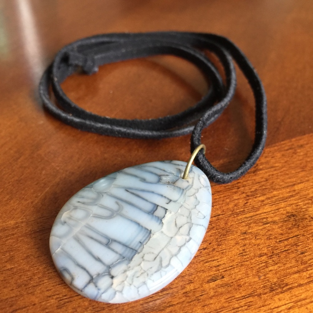 Handmade agate stone necklace